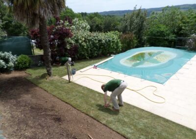 pose gazon en rouleaux